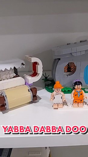 Classic Hanna-Barbera Cartoon Characters: Scooby-Doo and Flintstones