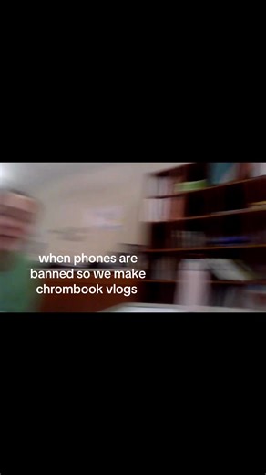 Exploring School Life Without Phones: A Vlog Experience