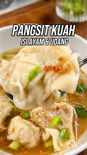 Pangsit Kuah Isi Ayam Udang