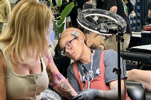 Seaside Tattoo Show shows tattoo artists at work
