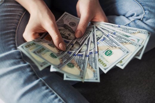What To Do With Cash Right Now? (10 Things To Do With Your Money) » Financial Planning