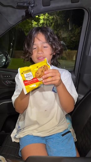 Late Night Gas Station Run with my Little Brother ##gasstation##gasstationfood##gasstationstorytime##gasstationorder##snacks##foodreview##mukbang##yum##maryalexis | Mary Alexis