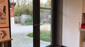 Unsere Zoo-Docs sind täglich im Einsatz für ihre kleinen und großen Patienten. Wir ihr unseren Tierärzten zu Weihnachten eine Freude machen könnt, erfahrt ihr auf unserem Zoo-Wunschzettel: https://bit.ly/3oYNraP Außerdem gewährt euch Tierarzt Viktor Molnár heute einen kleinen Einblick in unsere Tierklinik. Schaut mal rein! | Erlebnis-Zoo Hannover