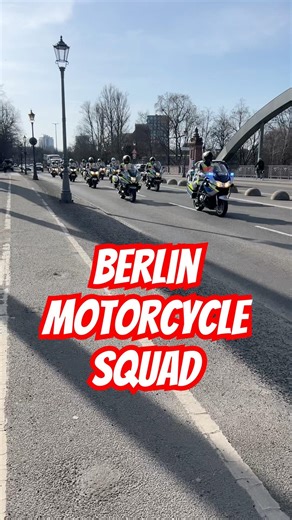 Berlin Police Motorcycle Squad #policesquad #berlin #bikespotting