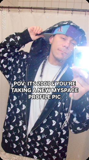 GrooveC on Instagram: "WHICH SHOULD BE MY PROFILE PIC? 🗣️ #y2k #y2kaesthetic #y2kfashion #2000s #nostalgic #millennials #myspace #2007"