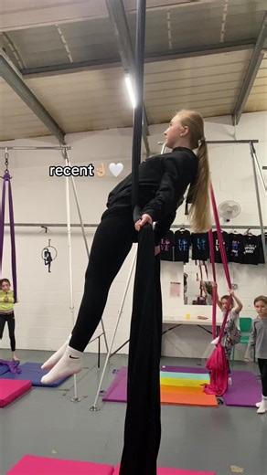 Overcoming Injuries in Aerial Silks: A Personal Journey