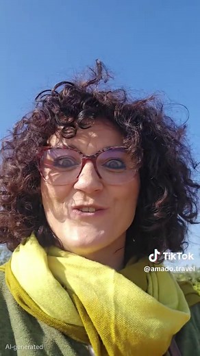 I Giardini Menara di Marrakech... ✨ Lontano dal trambusto della Medina, dove il riflesso dell’Atlante danza sulle acque millenarie 🏔️ e l’ombra degli ulivi secolari sussurra storie di pace e bellezza senza tempo. 🕊️ Un’oasi di pura serenità sospesa tra storia e natura. 🏺💧 ​#AmadoTravel #Marrakech #GiardiniMenara
