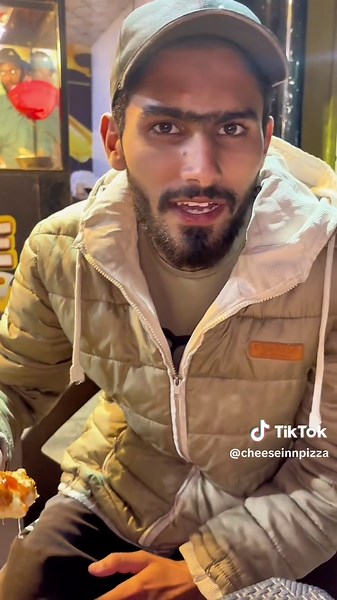 Enjoy Affordable Cheese Inn Pizza in Lahore