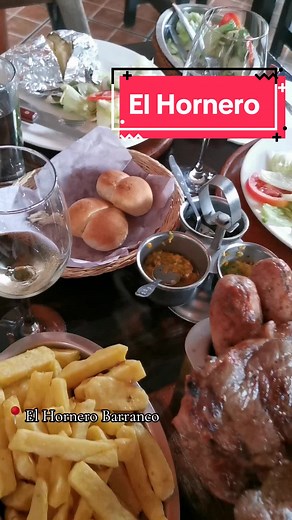 Fuimos a almorzar a El Hornero🥩 en Barranco y pedimos una parrillada personal que era enorme y súper sabrosa! 🍗🍖🥗 . . . . . #foodvlog #foodvlogger #vlog #elhornero #elhornerobarranco #parrilla #parillada #comida #food #dondecomerlima #carne #parrillaamericana🇱🇷 #fyp #fypシ #parati #lima #limaperu