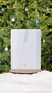 Water is an essential part of our lives. 💧 That’s why our eSpring Water Purifier would make a great Christmas gift for yourself or your loved ones! Its premium filtration system eliminates 99.9% of bacteria, viruses and water-borne cysts, ensuring your drinking water is as clean and safe as possible. There’s no better gift than good health! #Christmas2024 #XmasGiftIdeas #eSpring #WaterPurifier #UVCLED #HealthyLiving #Sustainability #CleanWater #HolisticLiving #AmwaySG | Amway Singapore