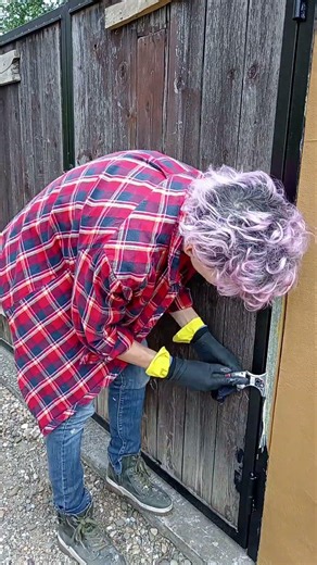 Greška sa krep trakom na metalu | Kako sam uklonila ostatke lepka #diysaleksandrom #uradisam #diy