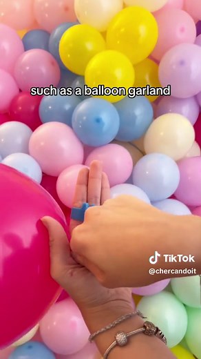 How to use a balloon tying tool #diyballoongarland | balloon garland