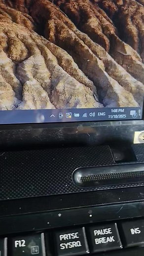 334K views · 2.5K reactions | LAPTOP LEMOT gara gara update windows, ini solusinya. Banyak penyebab laptop menjadi loading dan cara ini yg selalu saya lakukan untuk membersihkan file sampah penyebab lemot. | Info Komputer | Facebook