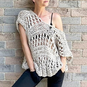 Be You'nique Top Knitting Pattern - Easy Knit Sweater Pattern, Summer Knit Pattern, Loose Knit Pattern, Crop Top Knit Pattern - Etsy