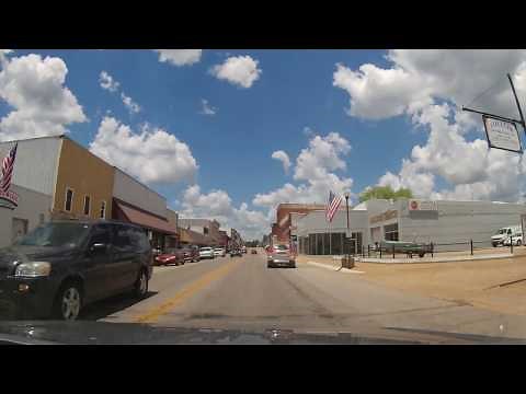 Driving through Willow Springs, Missouri