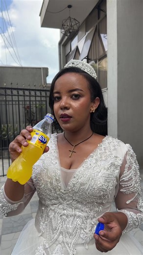 Mirinda ቢሪንዳ in Addis Ababa: Mirinda ቢሪንዳ Video