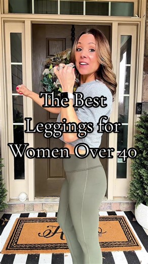 If you’re over 40 and tired of leggings that roll down, dig into your waist, or flatten everything… this is your sign to stop settling. Not all leggings are made for women over 40. Most are designed for 20-something bodies, which is why they cut into your stomach, create front seams that are uncomfortable, or offer zero real support. I test viral TikTok leggings so you don’t waste your money, and these HugCurve Hidden Scrunch Butt Leggings are officially approved. They are buttery soft, high wai