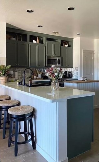 Kitchen Countertop Transformation: Painting and Epoxy Magic!
