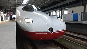 座り心地ゆったり、滑らかに加速　西九州新幹線試乗会　23日開業