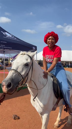In commemoration of World Radio Day, we are broadcasting live with FOX & Melanie K. Monare from Chadibe Tswapong under this year’s theme: Radio and AI. #WorldRadioDay #RadioAndAI | Yarona FM