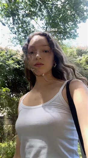 this is how my day went as a model and student in PR #modellife #model #modeling #fitting #vlog