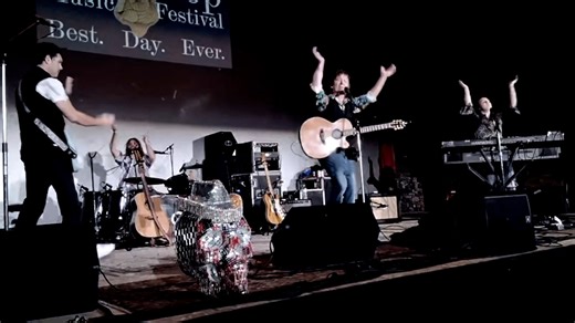 A magnificent slate of December shows for Rusty Bladen and The Livin’ Daylights. It starts with a a rare Rusty solo show at The Union Bar & Grill this Thursday (Dec. 4). Dec. 19: Side Street Saloon / Dillsboro, IN. / 9pm Dec 20: The Garage / Columbus, IN / 8pm Dec 31: NYE at The Clifty Inn / Madison, IN / 9pm TICKETS: https://tickets.madtixevents.com/e/nye-rustybladen-12-31-25/tickets The Garage Pub and Grill Clifty Falls State Park Indiana's Music City #homegrownrockandroll | Rusty Bladen Frien