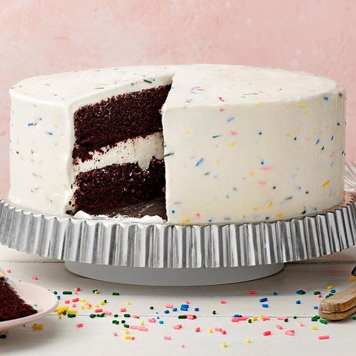 Chocolate Cake with Vanilla Frosting
