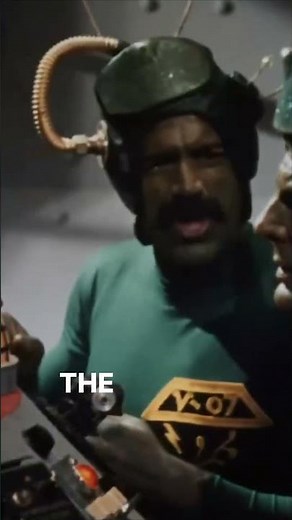 When the Martian rescue mission finds *too much* Santa Claus! 🤯