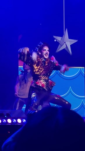 #drag #dragqueens #mtydrag #draglove #lamasdraga #lasmas #gay #followme #siguemeytesigo #follow #parati #fyp #viral #lamasdrag #lmd5 #lamas #lamasdraga #quesueneeltacon #papercut