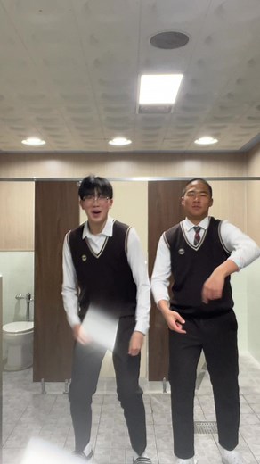 남목중 여고생 졸업식 이야기
