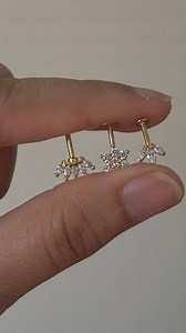 Bugadi Studs (Upper Helix Piericng Stud), Tradition you can wear everyday 💕 💌 Shop at serenityjewels.in #bugadi #earrings #bugadiearrings #upperhelix #upperhelixpiercing #piercingstuds #earringsstuds #bugadidesign #bugadiearring #waterresistancejewelry #waterproofjewellery | Serenity21k