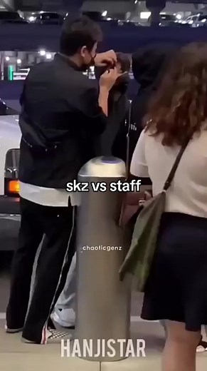 스키즈와 스태프의 로맨틱한 카드 게임