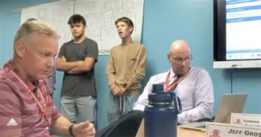 New electronic pass system limits students to 7 bathroom breaks per week