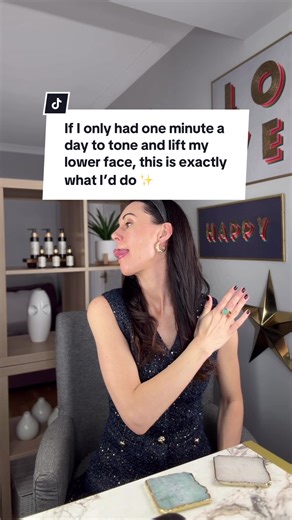 👉Comment NECK for my free mini e-book guide to lifting techniques for your lower face. If I only had one minute a day to tone and lift my lower face, this is exactly what I’d do ✨ I’m showing you five Face Yoga techniques here, and yes, I’m literally doing them all in 60 seconds. Now, if you want faster and longer-term results, I’d recommend doing each technique for one minute, turning this into a simple five-minute sequence. But remember… Doing something is always better than doing nothing! So