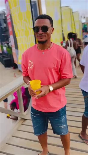 Savanna Sound of Summer: Embrace Nature's Harmony