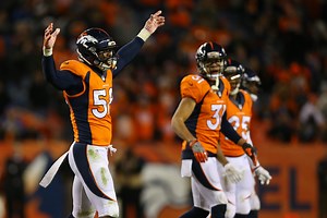 Broncos recreate the 'Friends' theme song and we're obsessed with it