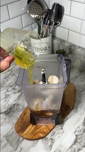 Never throw away eggshells again after seeing this cleaning hack!