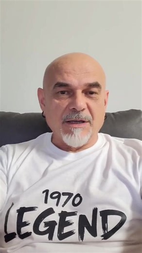 60K views · 775 reactions | Danas u 8:00 sati u emisiji Dobro jutro premijerno slušamo pjesmu "Na kraju" koju je snimio Pero Galić. | HR2 | Facebook