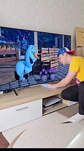 Olaf and his Nose 🥕😅 | boxtoxtv