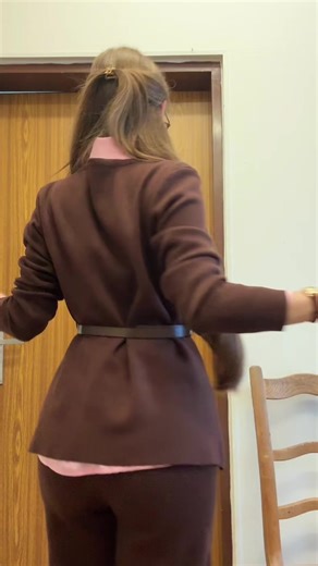 Videa uživatele ANGIE (@_ang.elina_k) s original sound - 𝟜𝟘𝟜 Hᴇʟʟᴏ - Zain |