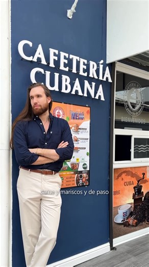 Oscar Antonio Mejia Castillo on Instagram: "☕🥪 Un rincón para disfrutar sin prisas. En la Cafetería Cubana de Mar y Tierra disfrutá buen café, sándwich recién hechos y ceviches deliciosos para llevar. Yo en lo personal te recomiendo un pan con filete, pan cubano en su exterior, carne jugosita y papitas hilo en su interior! Ideal para una charla, un break del día o simplemente darte un gusto 📍 Del semáforo viejo, 20 mts al oeste, contiguo a Llantasa, Estelí Viví la experiencia de nuestra cafete