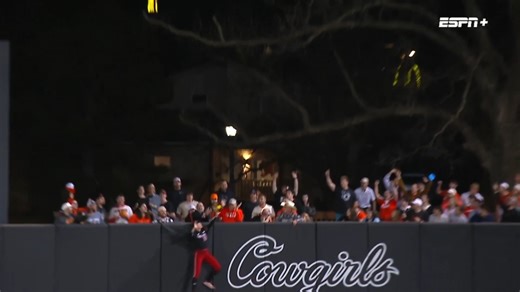 HANNAH COOR HOME RUN ROBBERY 😮‍💨 #NCAASoftball #SCTop10 x 🎥 ESPN / Husker Softball | NCAA Softball