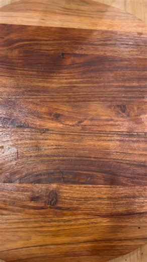 Saffron is a highly prized spice made from the dried stigmas of the Crocus sativus flower. It’s known for its vibrant golden-red color, distinctive aroma, and subtle, earthy-slightly sweet flavor. Saffron has been used for thousands of years both in cooking and traditional health practices due to its rich profile of natural compounds like crocin, crocetin, and safranal, which act as antioxidants and contribute to its potential health benefits. Saffron may support mood balance, digestive comfort,