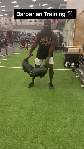 Barbarian Training: Kettlebell Workouts for Strength and Explosiveness