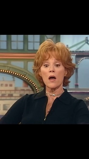 Ilker Yilmaz on Instagram: "♥️ Madeline Kahn singing “Singing in the Bathtub” in Rosie O’Donnell Show, 1996 @rosie ♥️ #madelinekahn #rosieodonnell #singinginthebathtub #positive #positivevibes #90s"