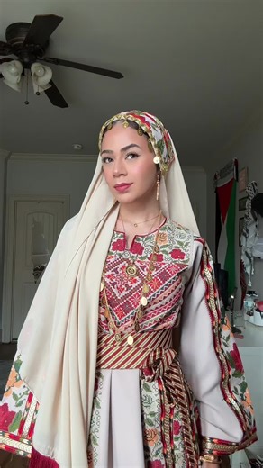 Exploring the Elegance of Palestinian Thobes