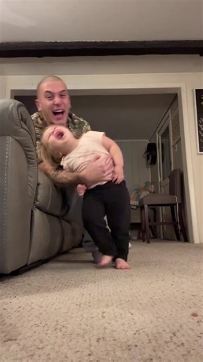 Uncle Bob's Giggles: Fun Gift Ideas and Bluey Wrapping