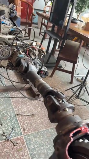 This is the engine assembly from the Howo Truck Factory#HOWO #Used #Chinese #truck #chinatruck #trailer #HOWOdump #dumptruck #SHACMAN | Mad mechanic