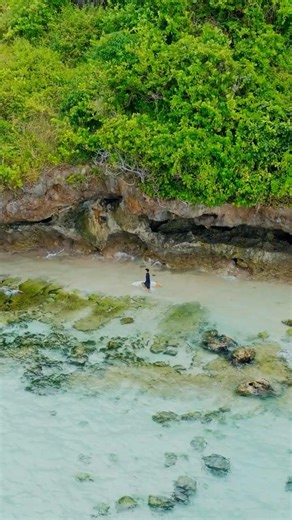 バリの超絶景ポイントグヌンパユン！アウターリーフで満喫サーフィン！#surfing #サーフィン