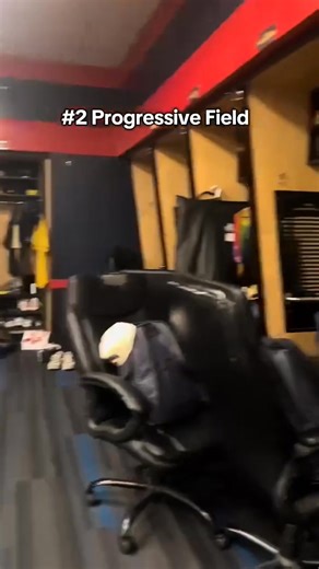 MLB locker room tour 🔥 #umpire #umpiresoftiktok #umpires #baseball #college #baseballboys | The Umpire Channel